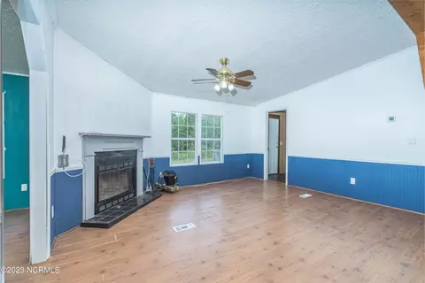 164 Kristy Dodson Ln, Wallace, NC 28466 photo 10