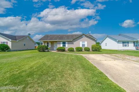 1105 Jessica St, Elizabeth City, NC 27909