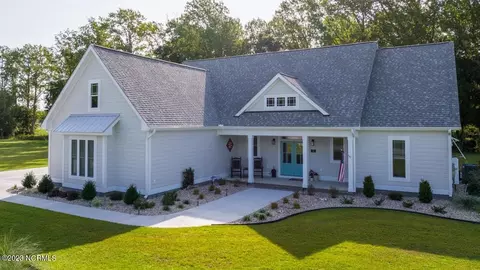 31 Sailmaker Loop, Minnesott Beach, NC 28510