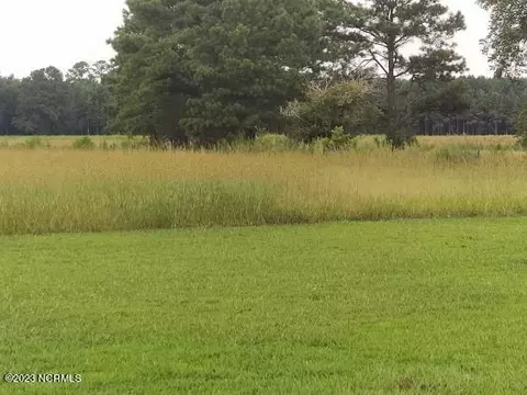9660 L Tharp Rd NW, Ash, NC 28420