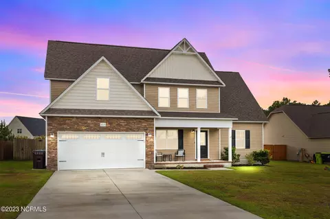 215 Tappi Ter, Hubert, NC 28539