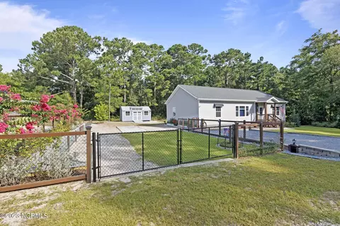 107 Colbert Ln # a, Hampstead, NC 28443 photo 2