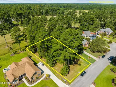 3511 Cranberry Ln, New Bern, NC 28562