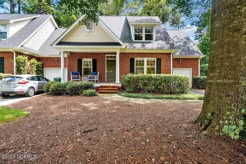 131 S 29th St, Wilmington, NC 28403