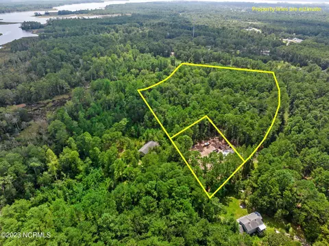 252 282 Gold Finch, New Bern, NC 28560