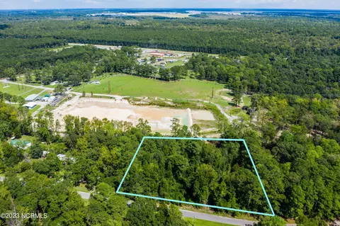 000 Henderson Rd, Jacksonville, NC 28540