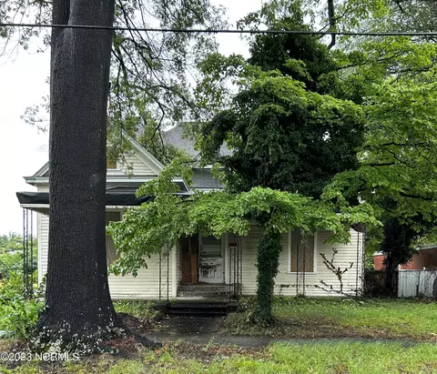 304 Broad St W, Wilson, NC 27893