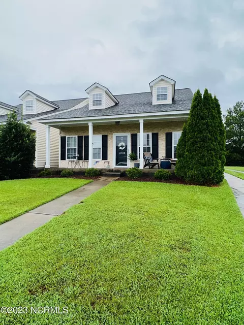 2212 Brookville Dr #B, Greenville, NC 27834