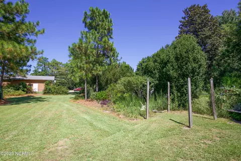 110 E Philadelphia Ave, Pinebluff, NC 28373 photo 54