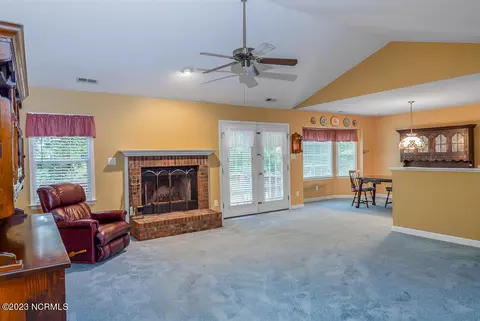 545 Deer Run Rd, New Bern, NC 28562 photo 4