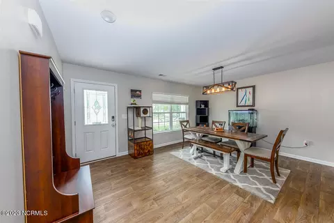 208 Frida Rd, New Bern, NC 28560 photo 10