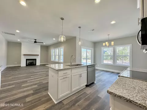 231 Weathersbee Dr, Hampstead, NC 28443 photo 12