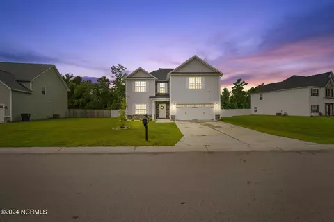 211 Old Field School Ln, Jacksonville, NC 28546