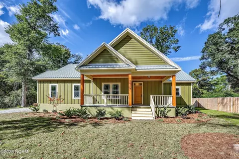 4018 Freedom Rd, Wilmington, NC 28409