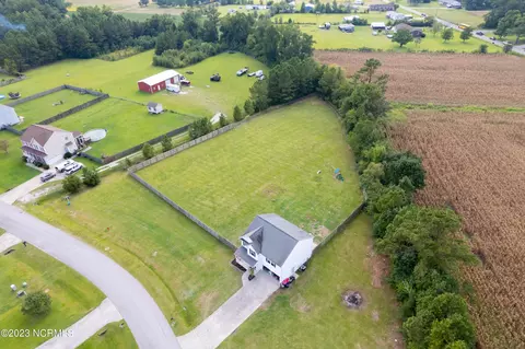 112 Azalea Plantation Blvd, Maysville, NC 28555