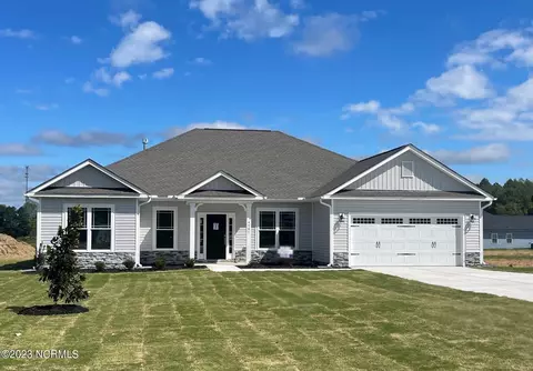 4787 Golden Willow Dr, Battleboro, NC 27809