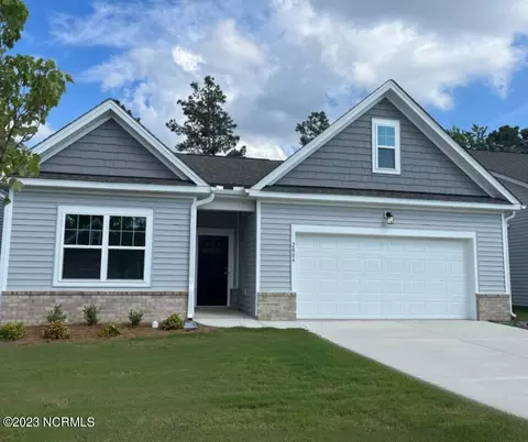 2006 Bogue Ln, New Bern, NC 28562