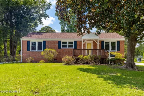 405 Utica Rd, Jacksonville, NC 28540