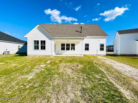 815 Cooke Dr, Hubert, NC 28539 photo 10