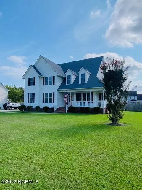 104 Center Cross Dr, Elizabeth City, NC 27909