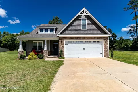 109 Weatherstone Ct, Pikeville, NC 27863