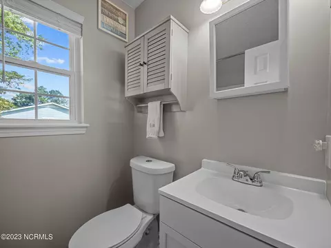 311 Riggs Rd, Hubert, NC 28539 photo 36
