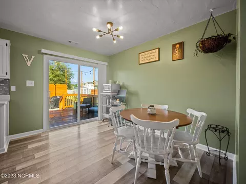311 Riggs Rd, Hubert, NC 28539 photo 15