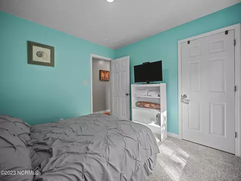 311 Riggs Rd, Hubert, NC 28539 photo 38