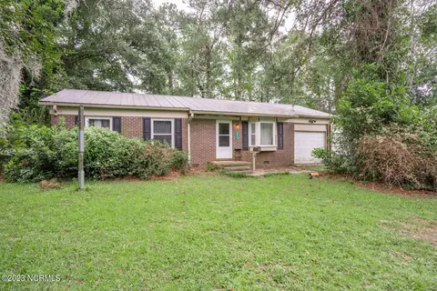 2014 Shirley Rd, Wilmington, NC 28405
