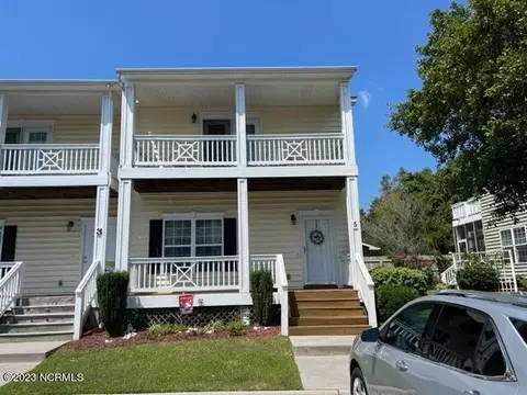 5 Sloop St, Swansboro, NC 28584