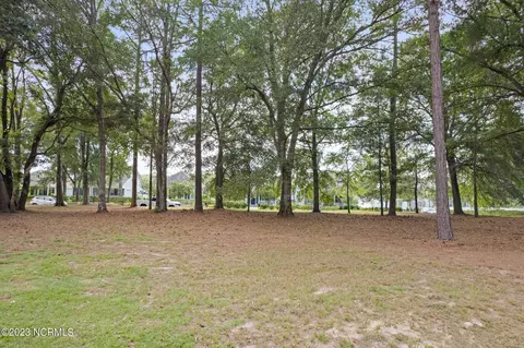 9146 Devaun Park Blvd SW, Calabash, NC 28467