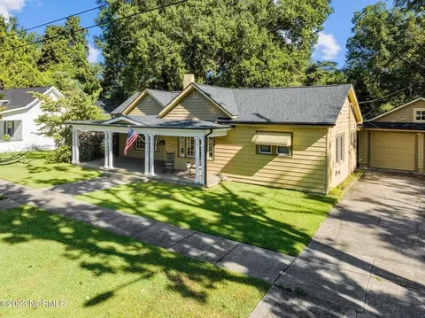 601 Second St, Ayden, NC 28513 photo 4