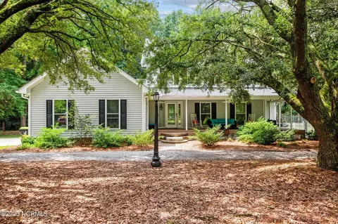 504 Irish Ln, Winterville, NC 28590