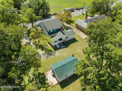 420 E 9th St, Washington, NC 27889 photo 10