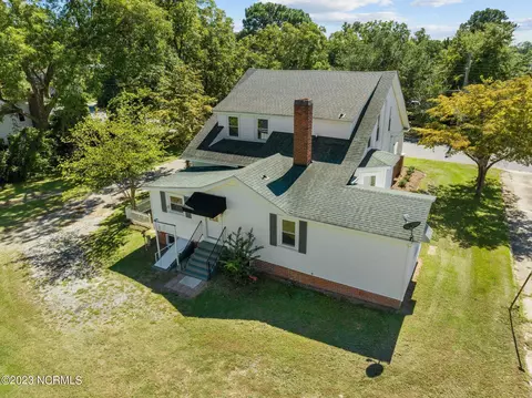 420 E 9th St, Washington, NC 27889 photo 9