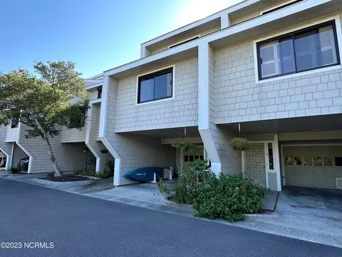 101 S Lumina Ave #15, Wrightsville Beach, NC 28480
