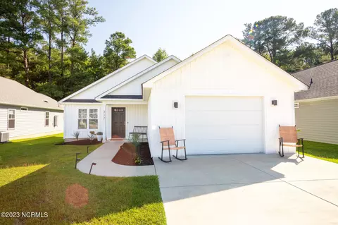 317 Woolard Trl, New Bern, NC 28560