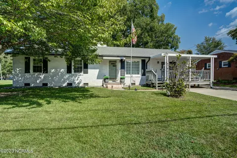 603 Crestview Ave SW, Wilson, NC 27893