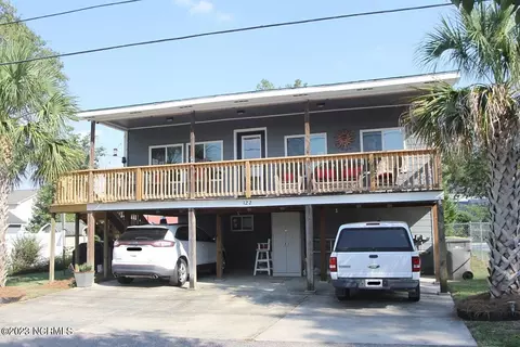 122 Maple Ave, Elizabethtown, NC 28337