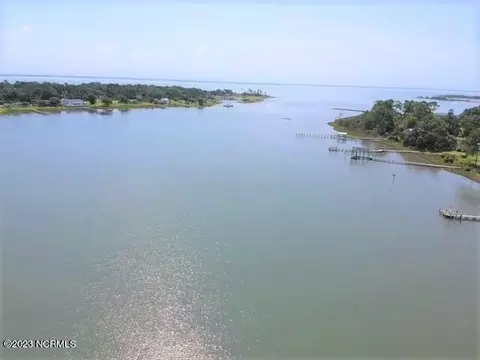 225 Sleepy Point Rd, Gloucester, NC 28528 photo 15