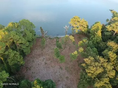 225 Sleepy Point Rd, Gloucester, NC 28528 photo 7