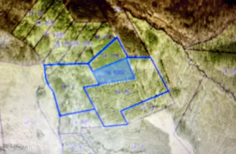 8 Massey Farm Rd, Warrenton, NC 27589