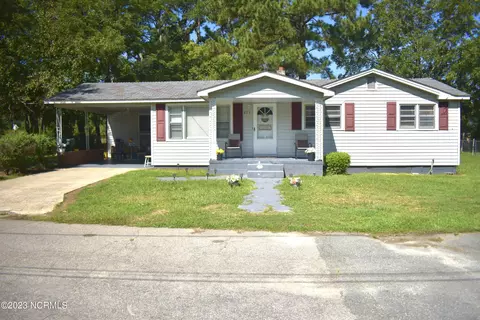 815 S Martin St, Fremont, NC 27830