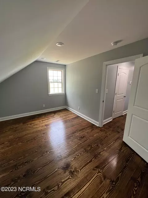 1703 Happy Trail Ct, Greenville, NC 27834