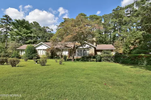 1520 W Haven Blvd, Rocky Mount, NC 27803
