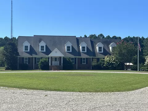 590 Higginsport Rd, Belhaven, NC 27810