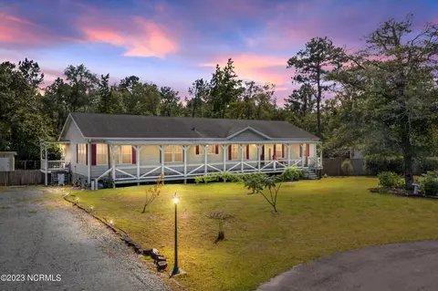 87 Cory Rd, Rocky Point, NC 28457