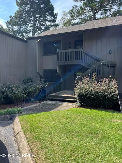 250 Sugar Gum Ln # 163, Pinehurst, NC 28374