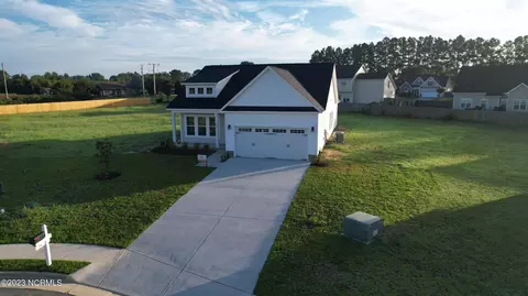 206 Pembury Way, Richlands, NC 28574