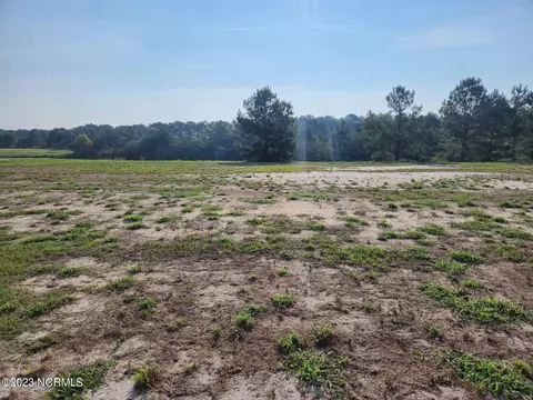 850 Crepe Myrtle Trl, Snow Hill, NC 28580